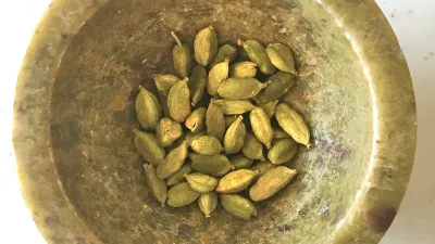 अलैँची खेती गाइड: नेपालको प्रमुख निर्यात बालीको सम्पूर्ण जानकारी सजिलो भाषामा